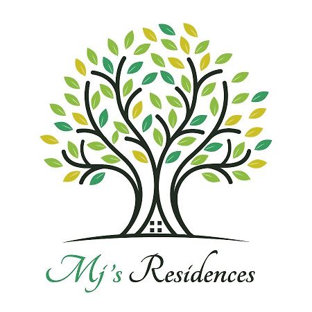 Mj'S Residences Garden Hotel Moalboal Eksteriør billede